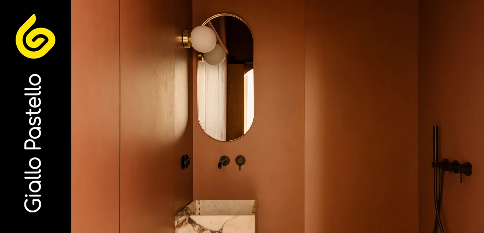 Bagno moderno con rivestimenti Mocha Mousse effetto SPA - Giallo Pastello Interior Design