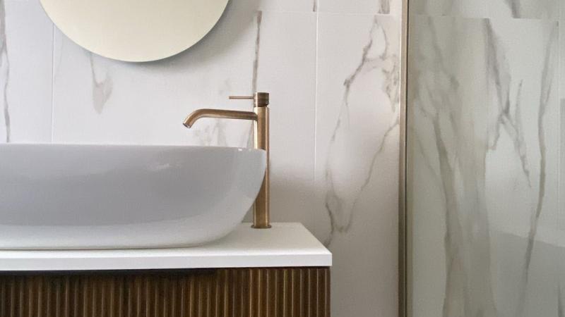 Casa su misura Veronica e Francesco: bagno - Giallo Pastello